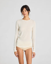 Indlæs billede til gallerivisning GAI & LISVA, THYRE L/S WOOL TOP OFF WHITE
