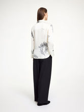 Indlæs billede til gallerivisning BY MALENE BIRGER ROSIANNAS SHIRT FLORAL PRINT