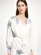 Indlæs billede til gallerivisning BY MALENE BIRGER CARRIE DRES FLORAL PRINT