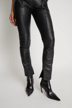 Indlæs billede til gallerivisning MUNTHE, SAGGIE LEATHER PANT BLACK