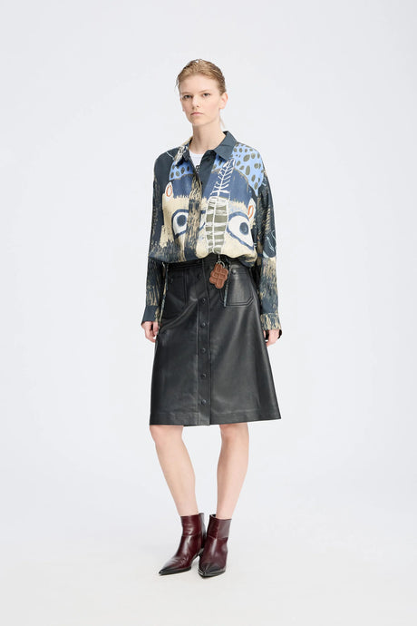 MUNTHE, LOASTA SHIRT BLACK