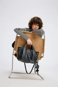 MUNTHE, LIX BAG BLACK