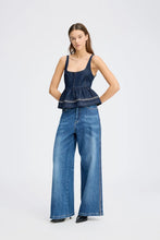 Indlæs billede til gallerivisning MUNTHE, RULST TOP DENIM BLUE