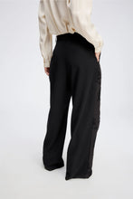 Indlæs billede til gallerivisning MUNTHE, STORMY PANTS BLACK
