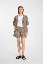 Indlæs billede til gallerivisning MUNTHE, BUNIGA SHORTS LEOPARD