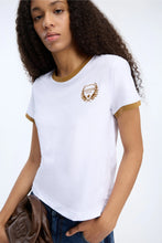 Indlæs billede til gallerivisning MUNTHE VAGARY T-SHIRT - WHITE