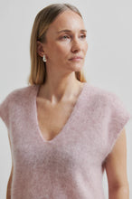 Indlæs billede til gallerivisning SECOND FEMALE, CAMRYN VEST - ROSA