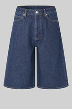 Indlæs billede til gallerivisning SECOND FEMALE, COLUMBO DENIM SHORTS DARK BLUE