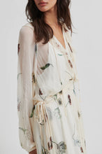 Indlæs billede til gallerivisning SECOND FEMALE, FLORALA MAXIDRESS SAND