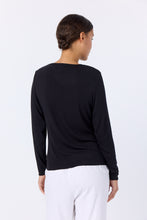 Indlæs billede til gallerivisning LEVETE ROOM, IKA4 L/S T-SHIRT BLACK