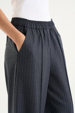 Indlæs billede til gallerivisning TWIST &amp; TANGO, LINN TROUSERS GREY PINSTRIPE