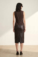 Indlæs billede til gallerivisning TAKTIL, LILY LEATHER PENCIL SKIRT, ESPRESSO BROWN