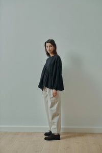 ANNE MI, VERA BARREL PANTS OATMEAL