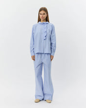 Indlæs billede til gallerivisning SOFIE SCHNOOR, BELLE CHECK FRILL SHIRT LIGHT BLUE
