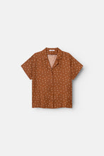 Indlæs billede til gallerivisning LOVECHILD, BIRNA BLOUSE - DOT PRINT CARAMEL
