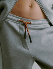 Indlæs billede til gallerivisning DAY, DANIELA SWEAT PANTS LIGHT GREY