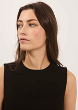 Indlæs billede til gallerivisning NORR, FEATHER TOP BLACK