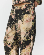 Indlæs billede til gallerivisning SOFIE SCHNOOR, HAVANA BARREL JEANS FLOWER MX