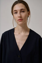Indlæs billede til gallerivisning ANNE MI, HAZY LS BLAZER, DARK NAVY
