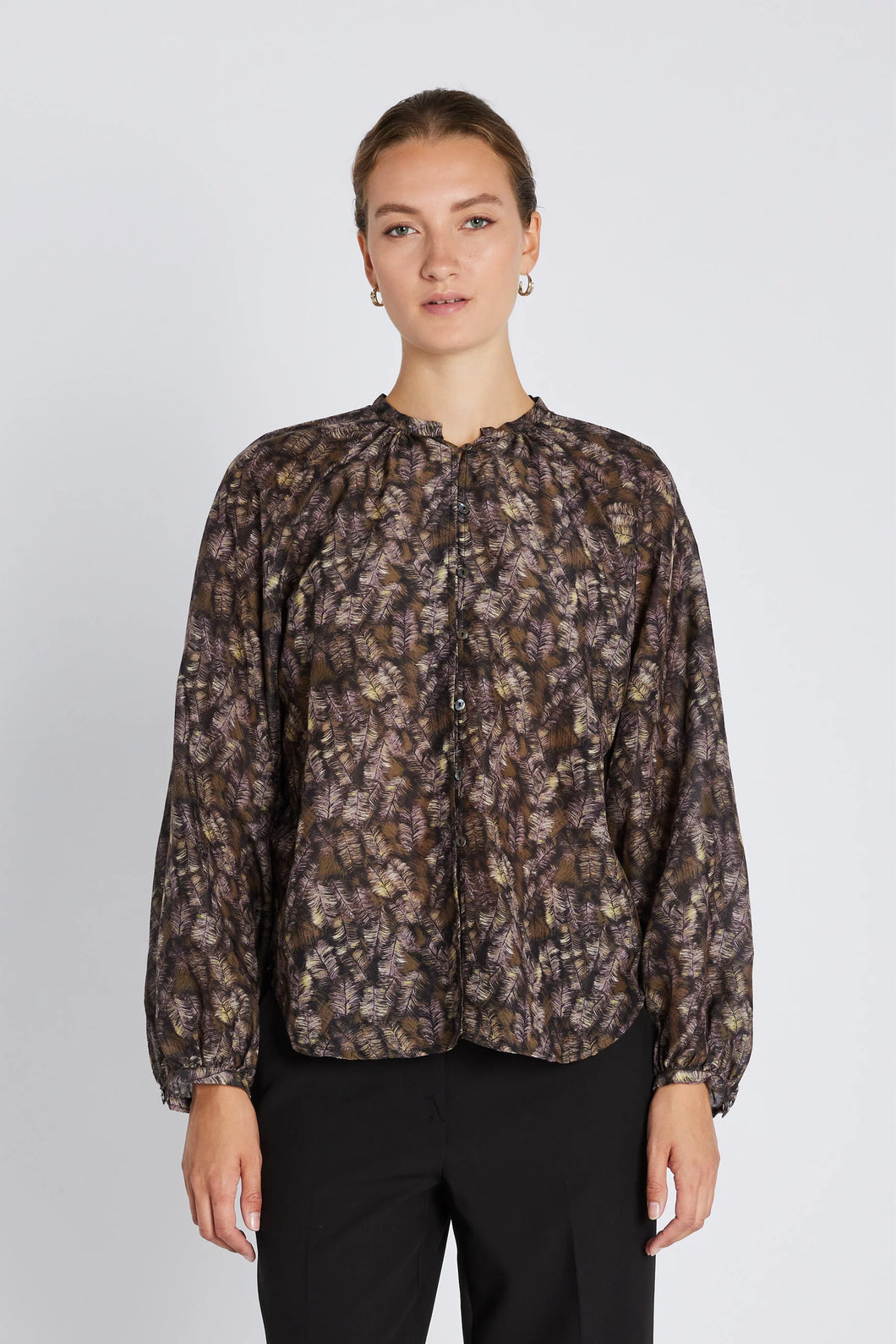 HEARTMADE, MEILAN SHIRT - FEATHER