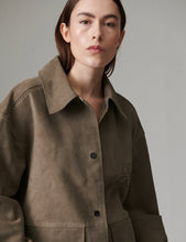 Indlæs billede til gallerivisning DAY, HARRY SUEDE JACKET, WALNUT