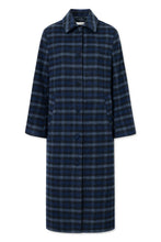 Indlæs billede til gallerivisning NUE NOTES, HELSINKI COAT NAVY CHECK