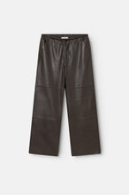 Indlæs billede til gallerivisning LOVECHILD, LANA LEAHER PANT, CHESTNUT