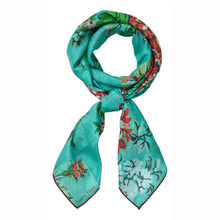 Indlæs billede til gallerivisning TAPIS NOIR, LIGHT ERICA SCARF GREEN