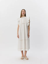 Indlæs billede til gallerivisning SOFIE SCHNOOR - OTANIA DRESS WHITE