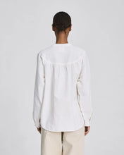 Indlæs billede til gallerivisning GAI &amp; LISVA, OLIVIA CANVAS SHIRT WHITE