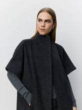 Indlæs billede til gallerivisning SOFIE SCHNOOR, PALOMINASW CAPE - DARK GREY