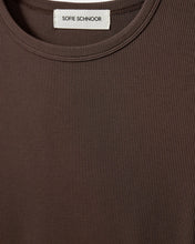 Indlæs billede til gallerivisning SOFIE SCHNOOR, PETRICIASW T-SHIRT L/S, BROWN