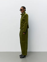Indlæs billede til gallerivisning SOFIE SCHNOOR, PRIELLA FITTED CORDUROY JACKET, OLIVE GREEN