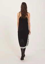 Indlæs billede til gallerivisning NORR, PORTIA LACE SLIP DRESS BLACK