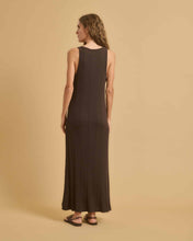 Indlæs billede til gallerivisning DIEGA, ROBEO/10353 DRESS BROWN