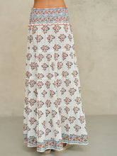 Indlæs billede til gallerivisning M.A.B.E STELLA PRINT MAXI SKIRT ECRU/RUST