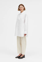 Indlæs billede til gallerivisning MARK TAN, SUNDAY MONOGRAM SHIRT WHITE