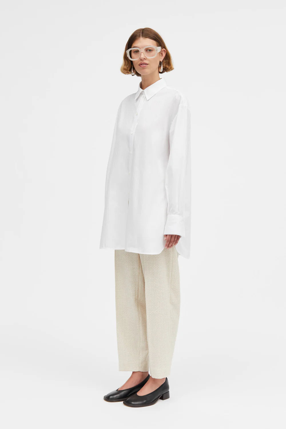 MARK TAN, SUNDAY MONOGRAM SHIRT WHITE