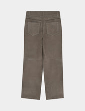 Indlæs billede til gallerivisning DAY, TAMARA SUEDE PANTS, COFFEE