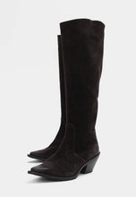 Indlæs billede til gallerivisning BUKELA, JOSIE BOOT SUEDE BROWN