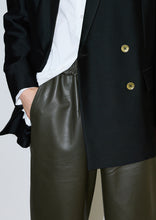 Indlæs billede til gallerivisning RAIINE, DORAN LEATHER PANTS, OLIVE