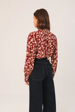 Indlæs billede til gallerivisning INDI &amp; COLD, AD172 SHIRT CEREZA