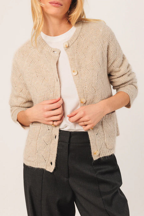INDI & COLD, NJ465 SHORT CARDIGAN BEIGE